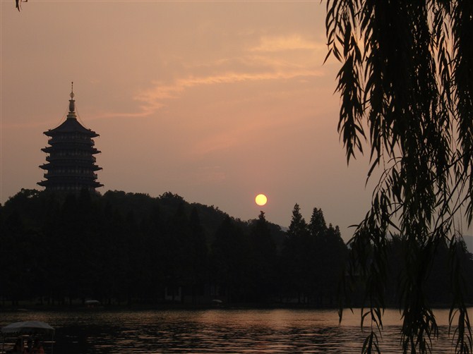 雷锋夕照---西湖