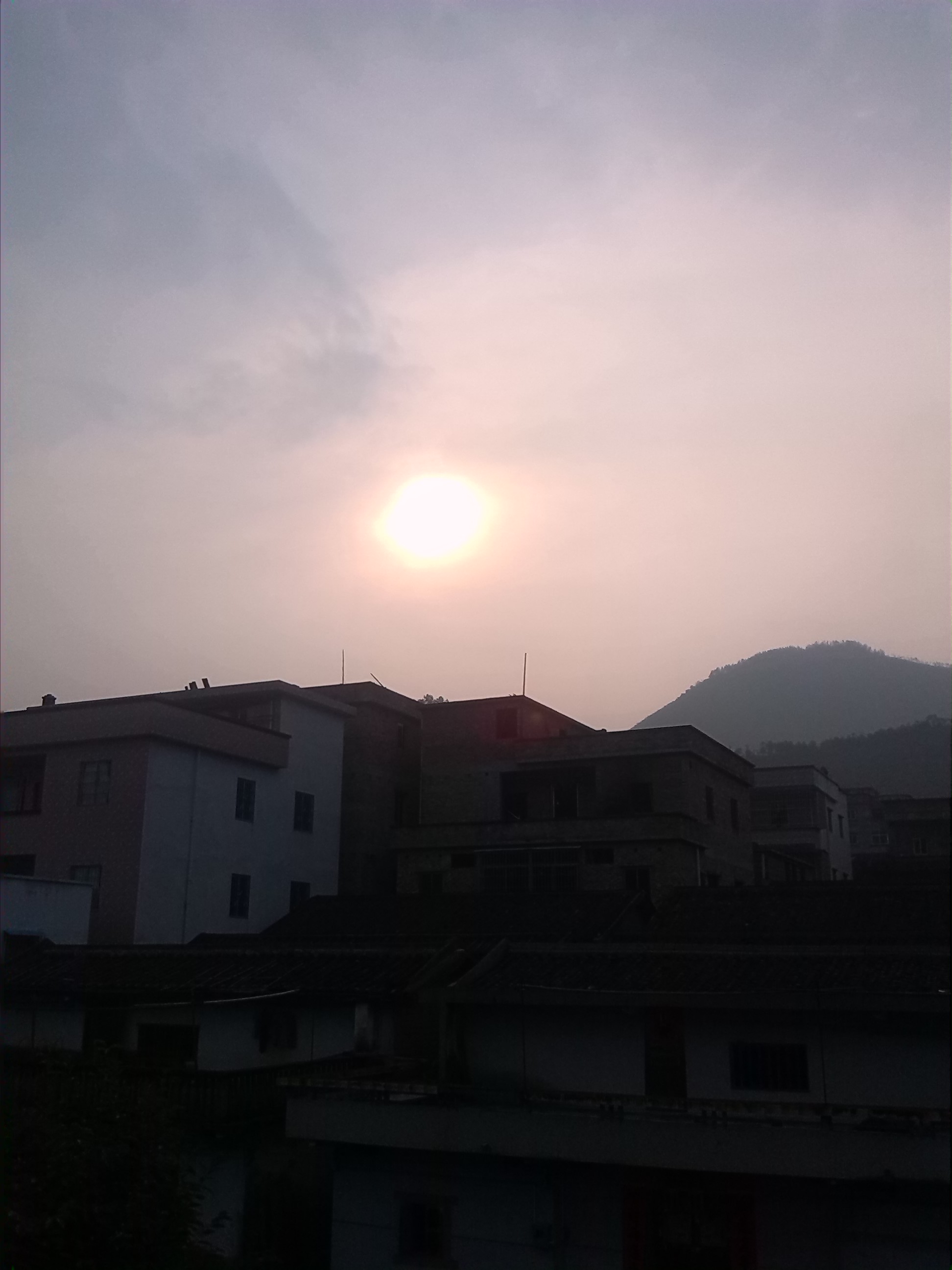 山中夕阳
