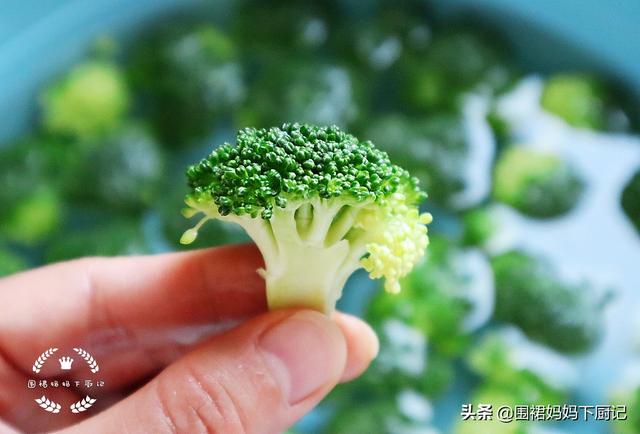 虾仁炒西兰花最正宗的做法（这样做味道清甜）(3)