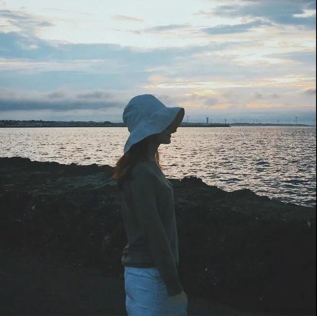 正能量的抖音语录励志短句（抖音正能量句子）
