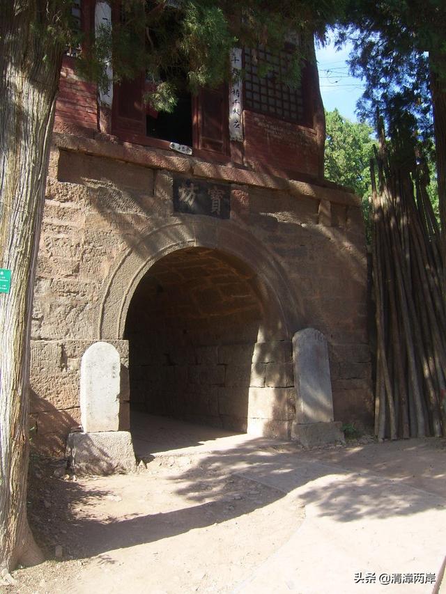 佛门圣地清泉寺