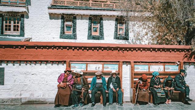 见证旅游市场活力与魅力