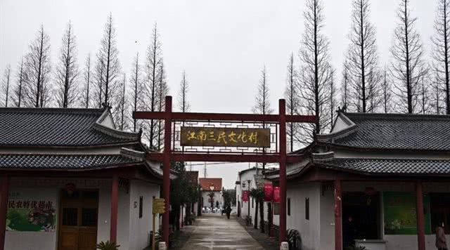 上海世博展览馆周边景点推荐