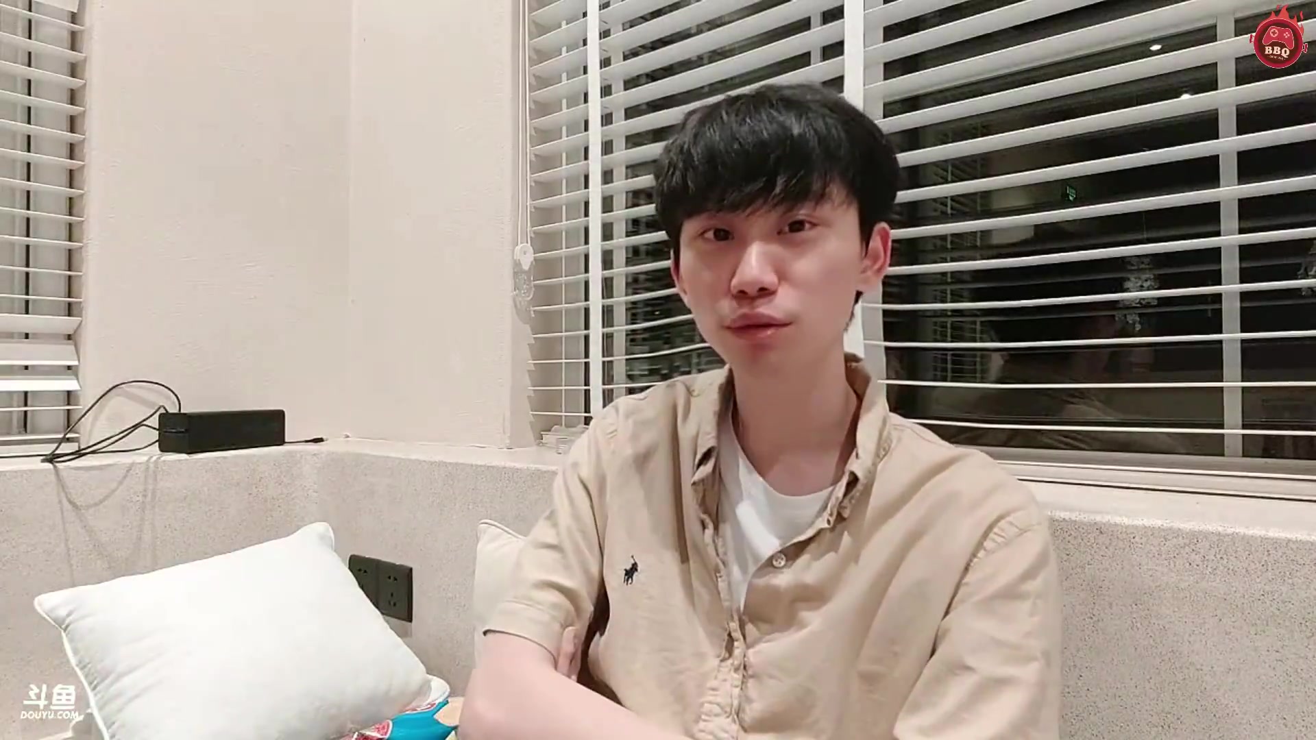 Doinb：看第三赛段打完能走到哪 之后就不碰LOL比赛了！