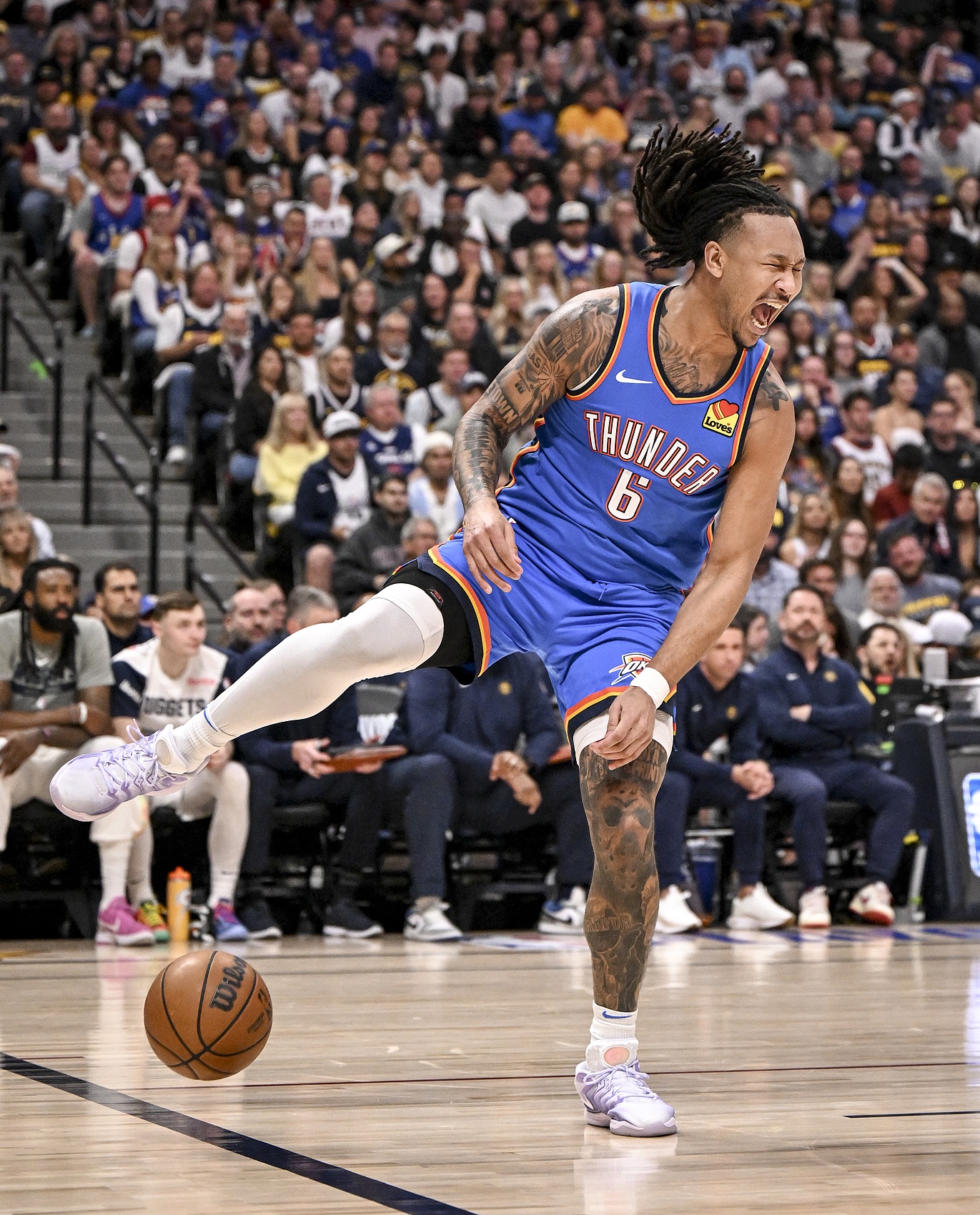 NBA总决赛首个越南裔球员！杰林-威廉姆斯的身份认同和成长之路