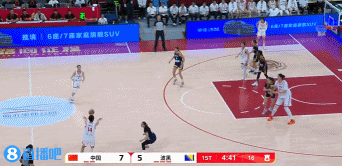 防不了一点！张子宇内线要位高举高打 顶着两名防守人打成2+0！
