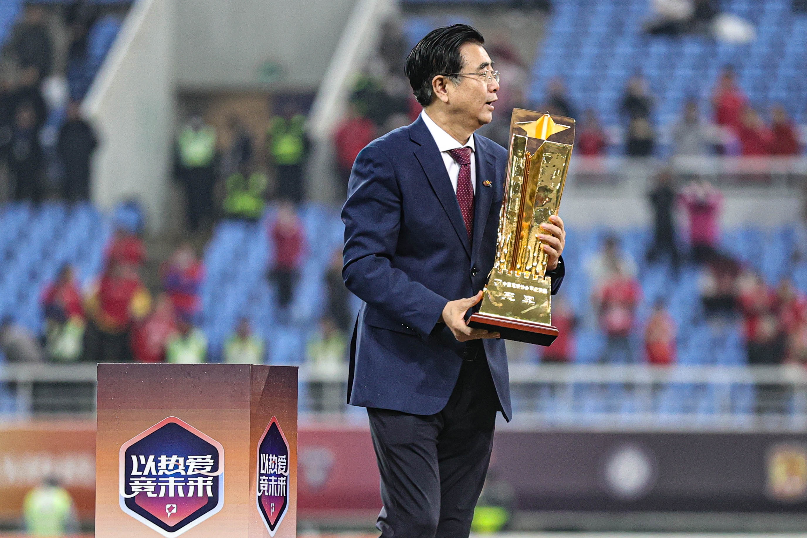 换谁说话！北青体育：国足历次换帅都会接到多名外教报价