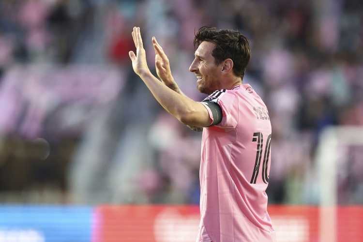 此前3次参加都夺冠！OPTA：梅西将第4次参加世俱杯，此前共进5球