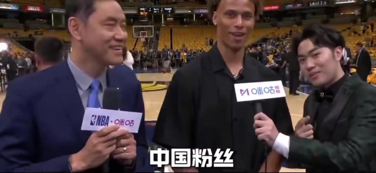 戴森-丹尼尔斯：希望曾凡博下赛季进入NBA 想和他打百分大战