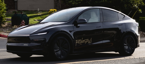 特斯拉Robotaxi实车曝光 即将开启试运营