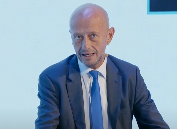 新月CEO：我们预算有限制但球员和经纪人不理解，资金并非无限
