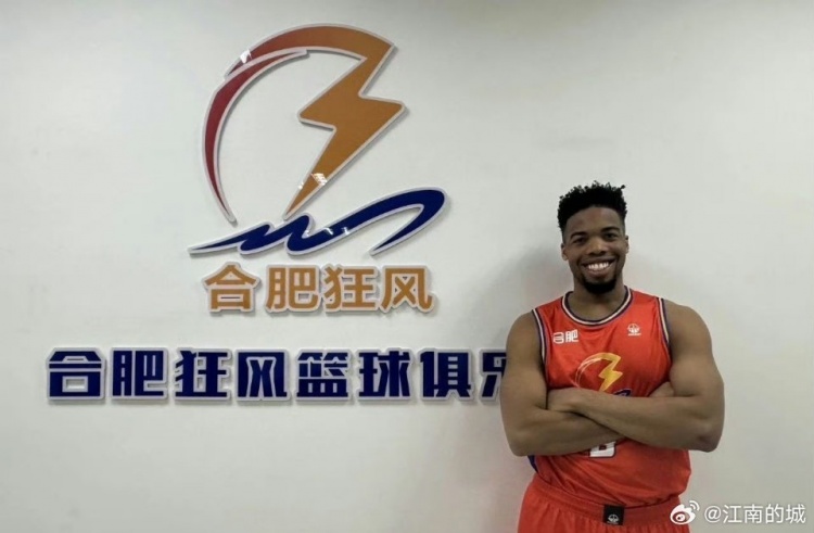 帕斯卡尔队友再+1？江南的城：阿诺斯克接近加盟石家庄翔篮