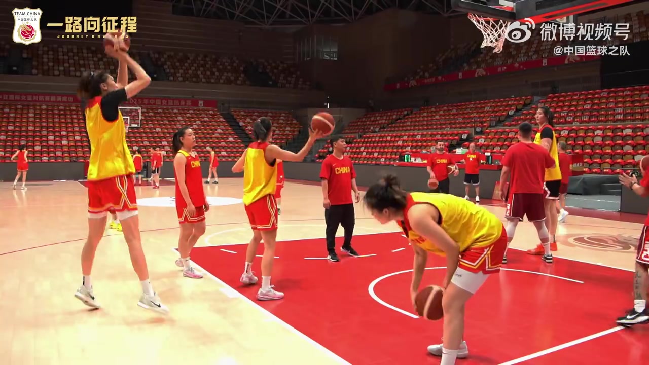 今晚迎战日本队！中国篮球之队官博晒中国女篮赛前训练视频