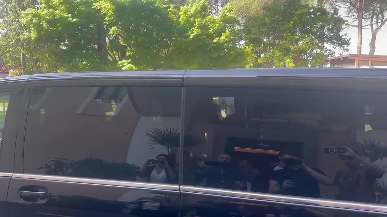 迪马：哲科抵达诊所，准备接受佛罗伦萨体检