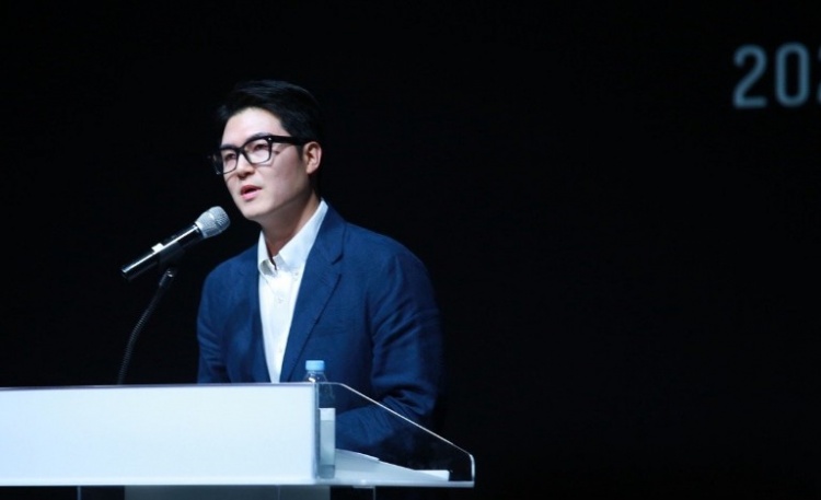 T1 COO谈下路轮换：因为队内平衡打破了 上单换了赛季初需要适应