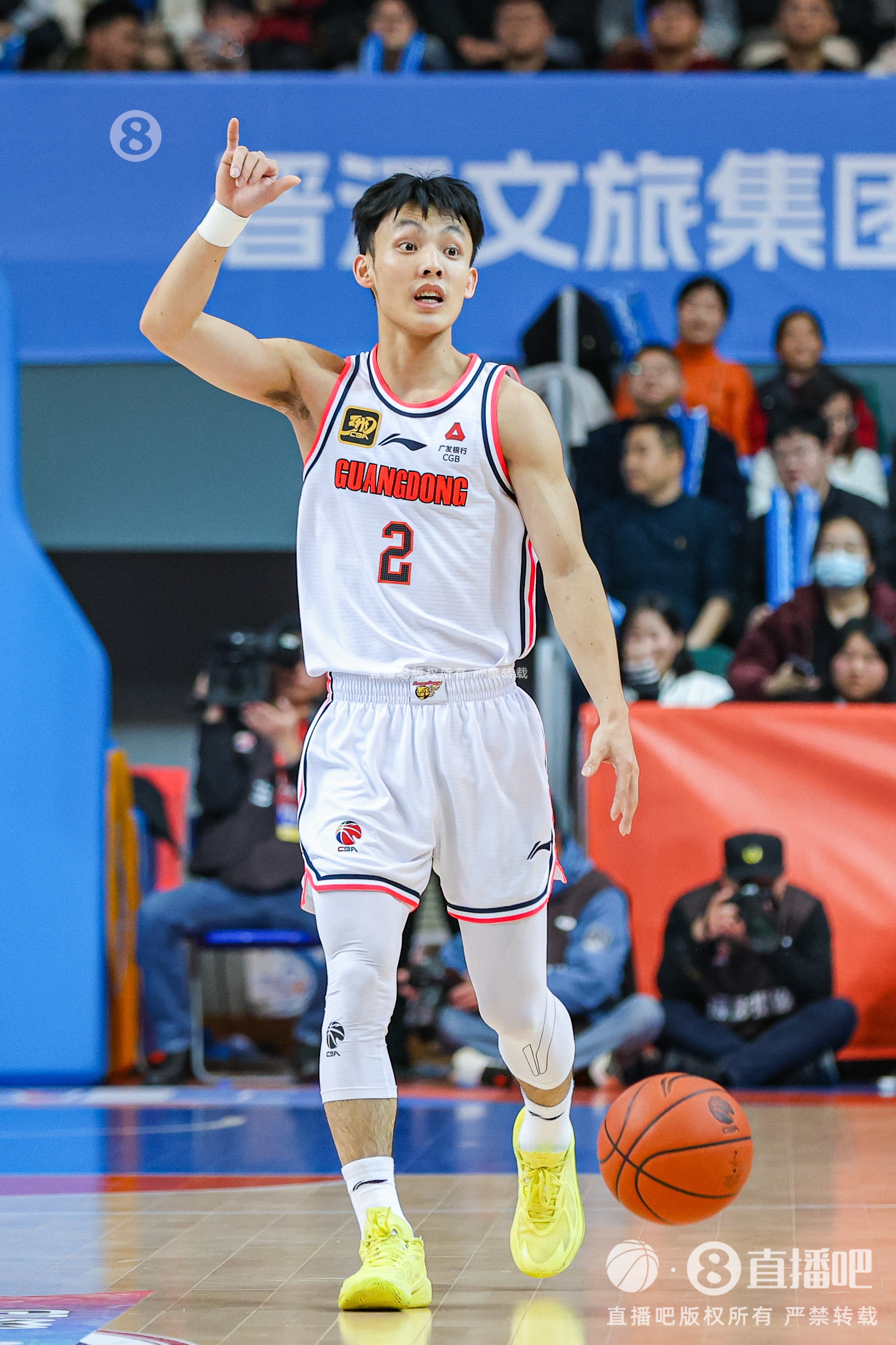 直播吧：陈国豪交易失败内幕曝光 北控想要徐杰 但广东无法接受