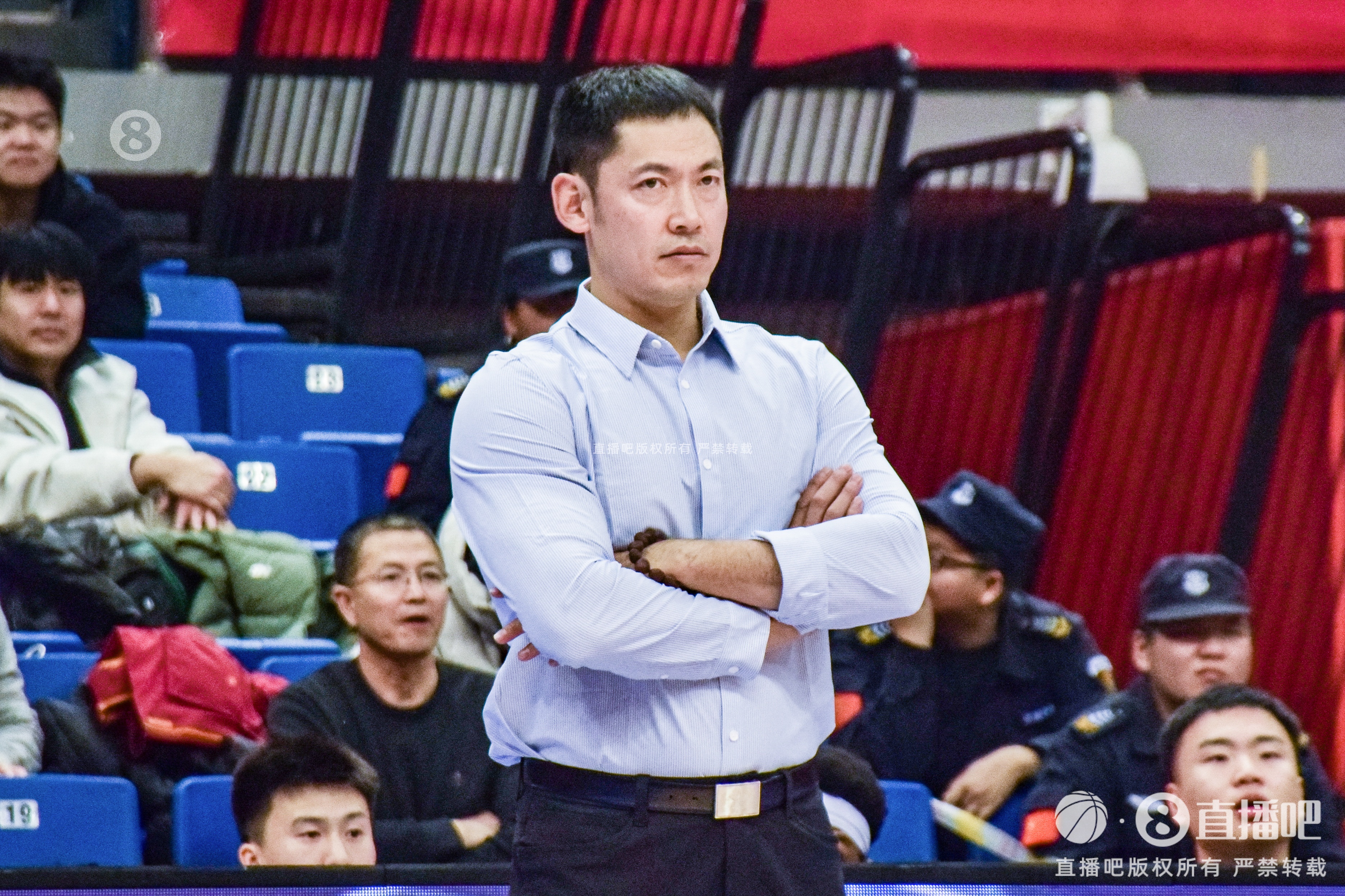 直播吧：北控与张庆鹏合同为期两年 第一年目标进入前八