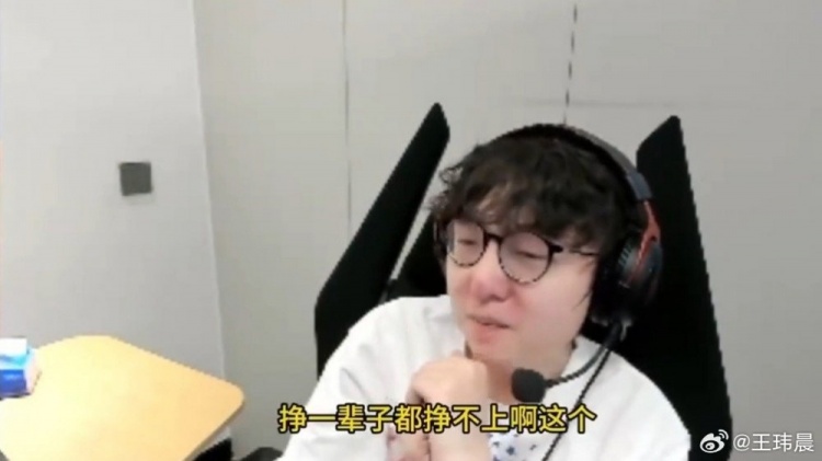 媒体人：绝贷双骄！香锅基本自己的问题 Scout感觉被经纪公司坑了