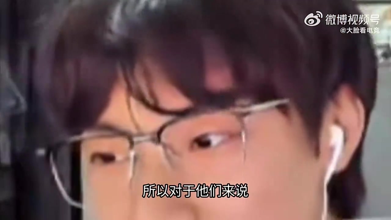 宝蓝：能去RNG的都是神人了，不是没得选都不会去