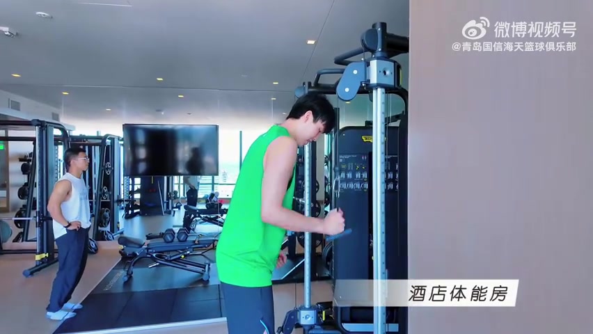 瀚森赴美日记 | 6月30日 体能训练的一天 卧推&引体&核心训练