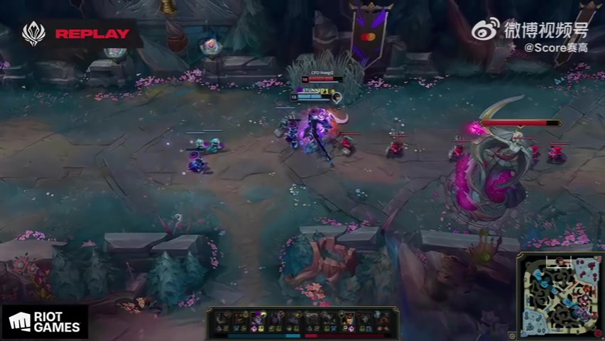 新老中单的单挑！HongQ先石化命中再躲石化反杀Faker