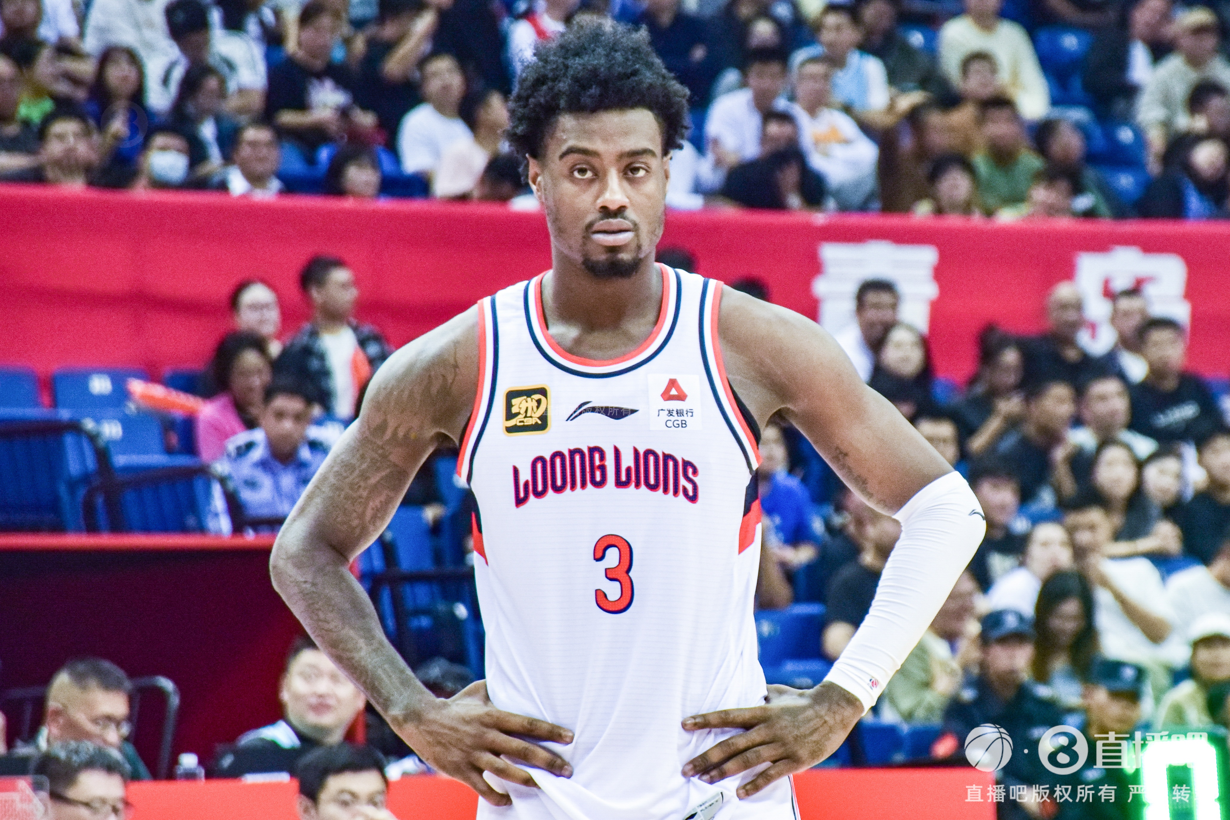 广州男篮高管：上季外援薪资想象不到的低 不选NBA或欧冠履历球员