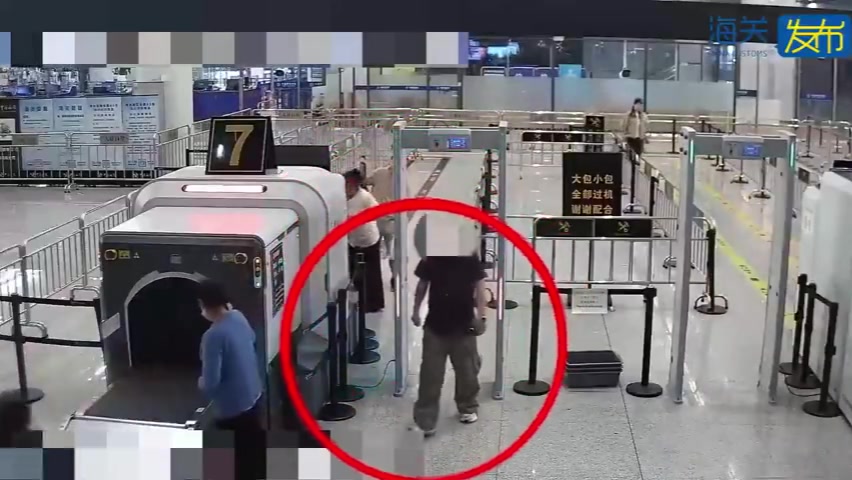 真“搁浅”！海关查获旅客藏168张《死亡搁浅2》PS5光盘入境案件