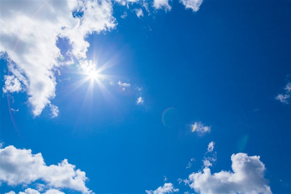 中国最北的北极村都装空调了！漠河气温超35℃  当地人直呼活久见