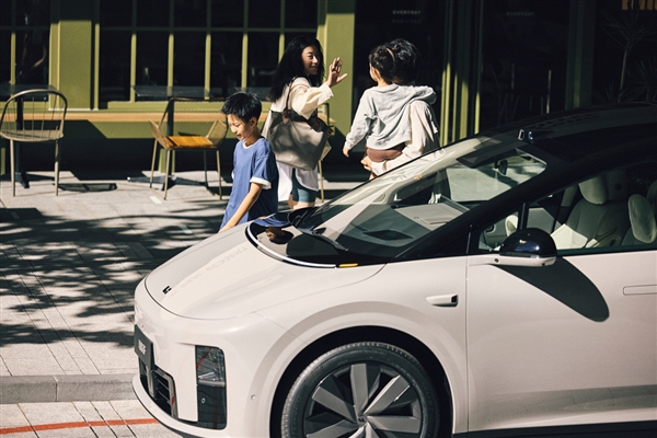 再次定义纯电SUV！理想i8发布会定档：7月29日见