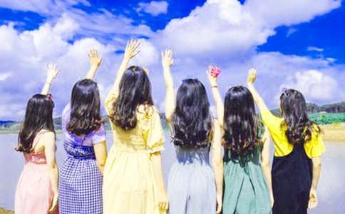 我的同班同学作文6篇