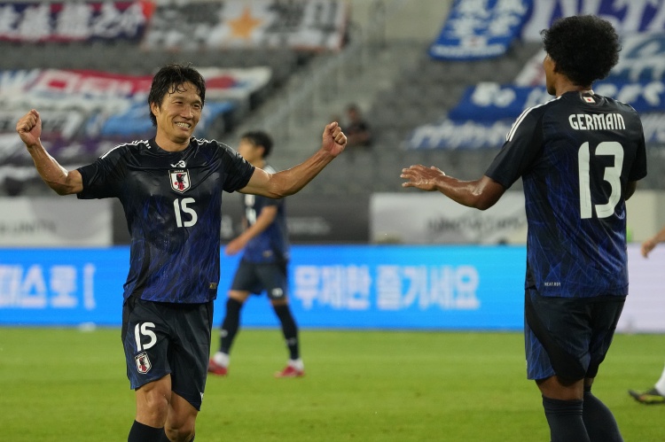 日本中场：为了能继续留在国家队，没有数据表现会很艰难