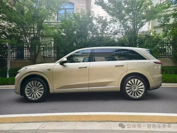 蔚来拼了！19万开走9系大型SUV：李斌一夜封神