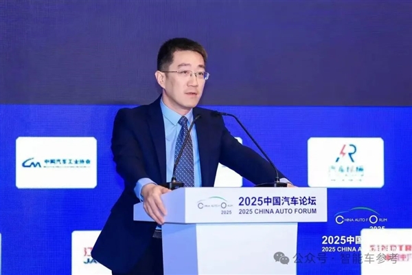 车企老板自嘲“变弱智” 协会怒喷窝里斗！车圈开会比吐槽大会还狠