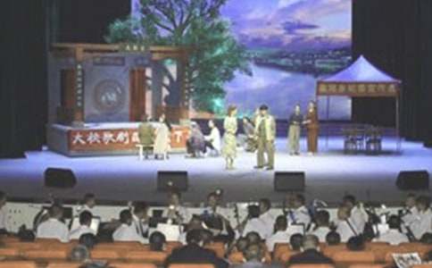 文艺演出串词主持词