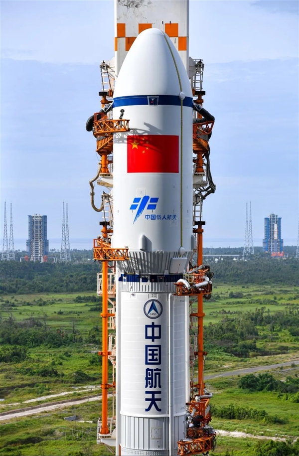 史上首次！天舟九号发射时 天舟十号已待命