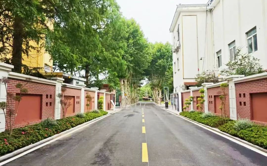 南京市江北新城高级中学在南京的排名第几,南外属于什么档次？