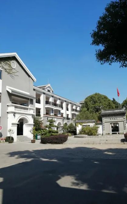 苏州一中简介概况（建校历史、地址、师资、校训、环境）