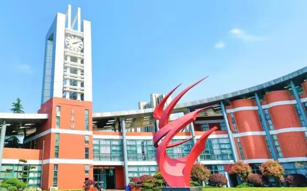 昆山市第一中学简介概况（建校历史、地址、师资、校训、环境）