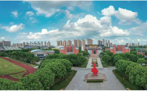常熟市中学在苏州的排名第几 常中属于什么档次？