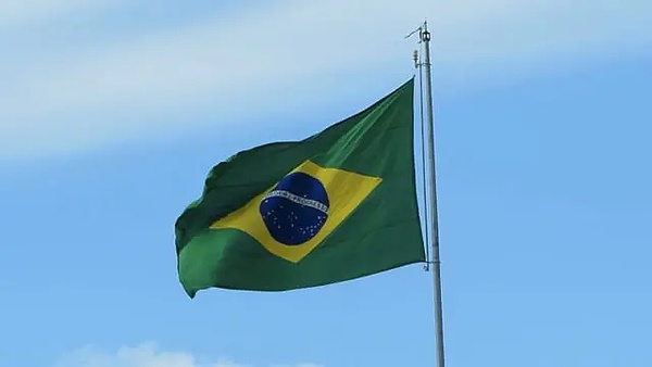 1753094796247-833727.webp