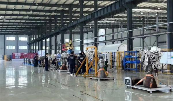 超85%重量部件3D打印！国内首台最大推力液氧煤油火箭发动机总装交付