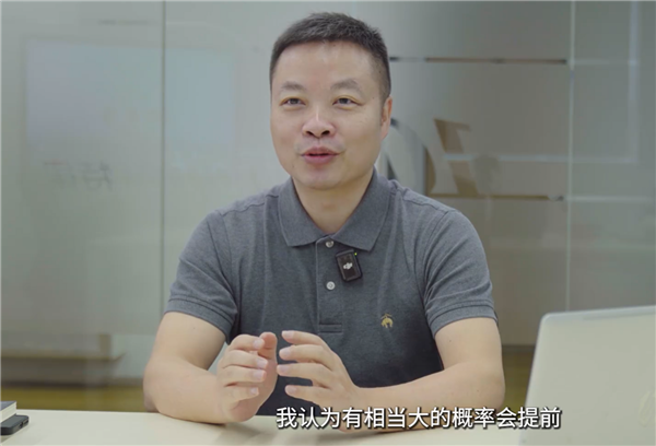 何小鹏：小鹏图灵AI芯片拿到最严苛的车规级认证 15年性能不衰退！