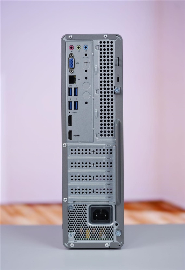 搭载兆芯开天KX-7000处理器！领效DZ770主机图赏