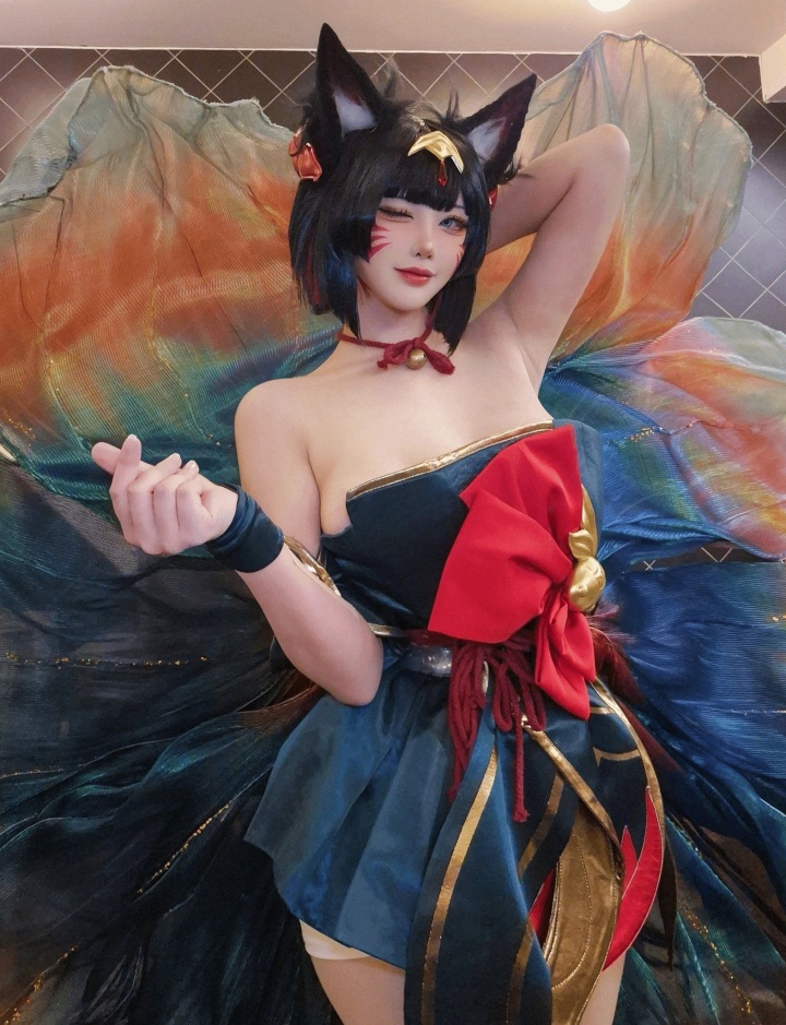 真能闹啊！美女韩援COSER澄清：B站号没被夺舍 CJ拍照是自愿的