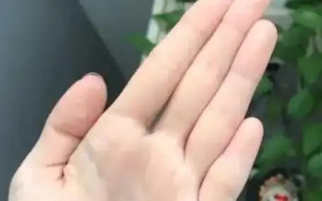 小拇指短代表什么？科学家终于说出真相！