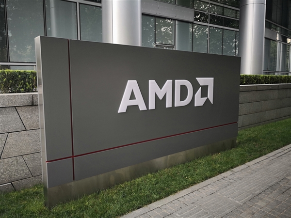 功耗仅55W！AMD推出Radeon PRO W7400入门级工作站显卡