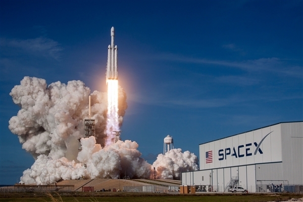SpaceX接到首份火星商业发射订单 意大利航天局下达
