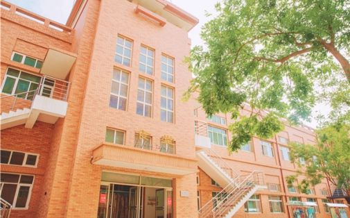 天津英华实验学校简介概况（建校历史、地址、师资、校训、环境）