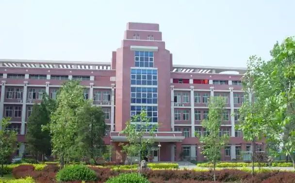 华辰学校校区在哪 在什么区？