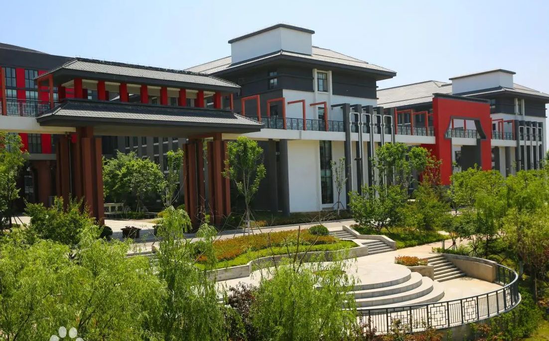 青岛市实验高级中学在青岛的排名第几,属于什么档次？